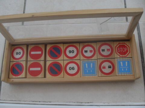 Dominos signalisation routière 12 Saint-Germain-au-Mont-d'Or (69)
