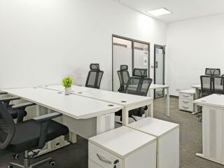   Bureau à louer chez Regus Roubaix, Salengro Roubaix
