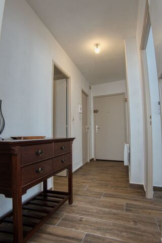  Appartement à louer 2 pièces 59 m²