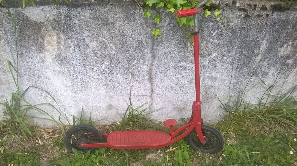 trottinette Jeux / jouets