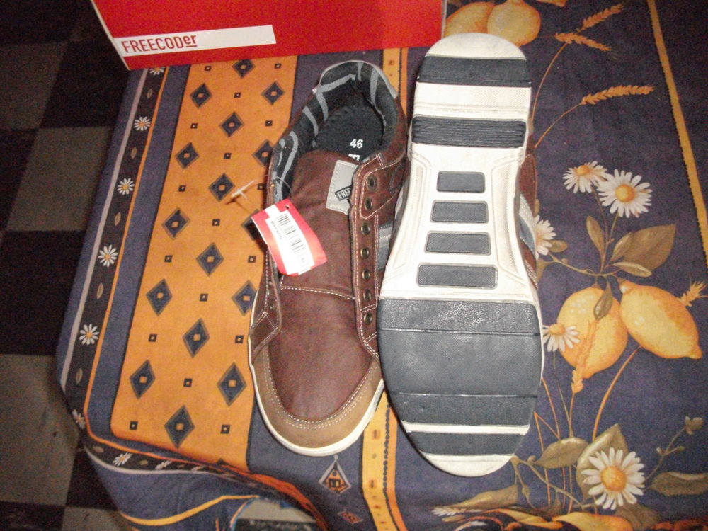 Chaussures basket cuir neuve Chaussures