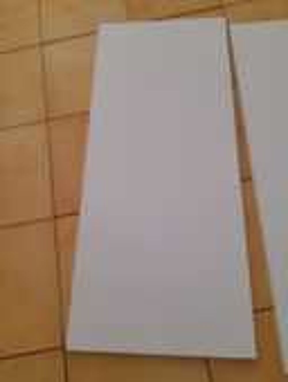 2 grandes planches en agglomeres assez lourdes
95x4 0x1 Bricolage
