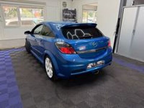 Astra GTC 2.0 T - 240 OPC 2006 occasion 69120 Vaulx-en-Velin