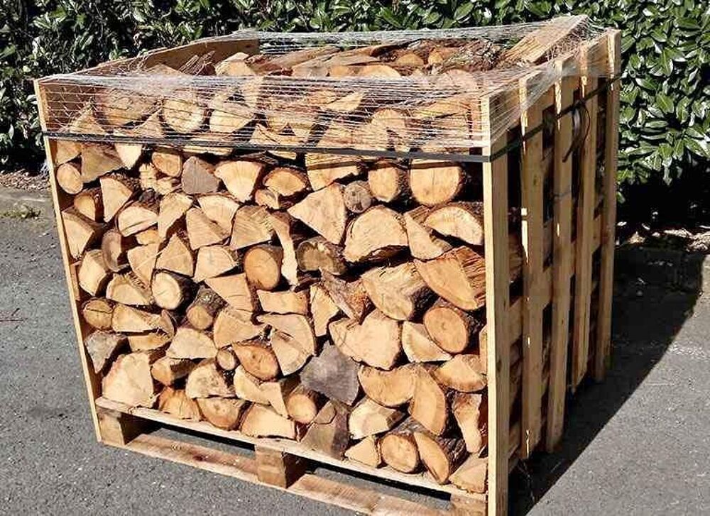 BOIS DE:CHAUFFAGE BIEN SEC IMMEDIATEMENT DISPONIBLE Jardin