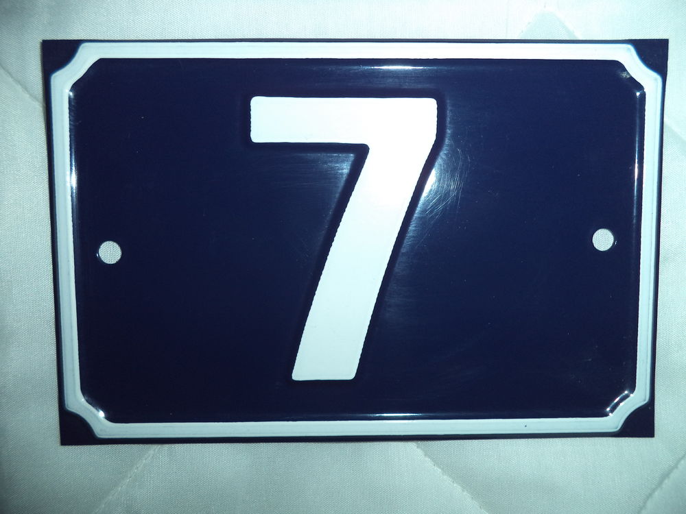 Plaque de rue n&deg; 7 neuve Bricolage