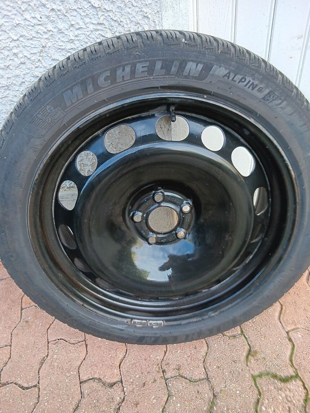   occasion 69380 Les Ch&egrave;res