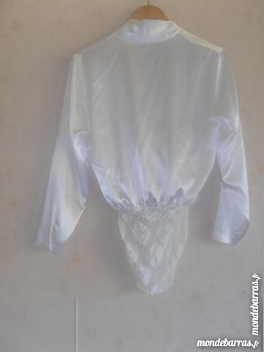 Chemisier body satin en dentelle (59) Vêtements