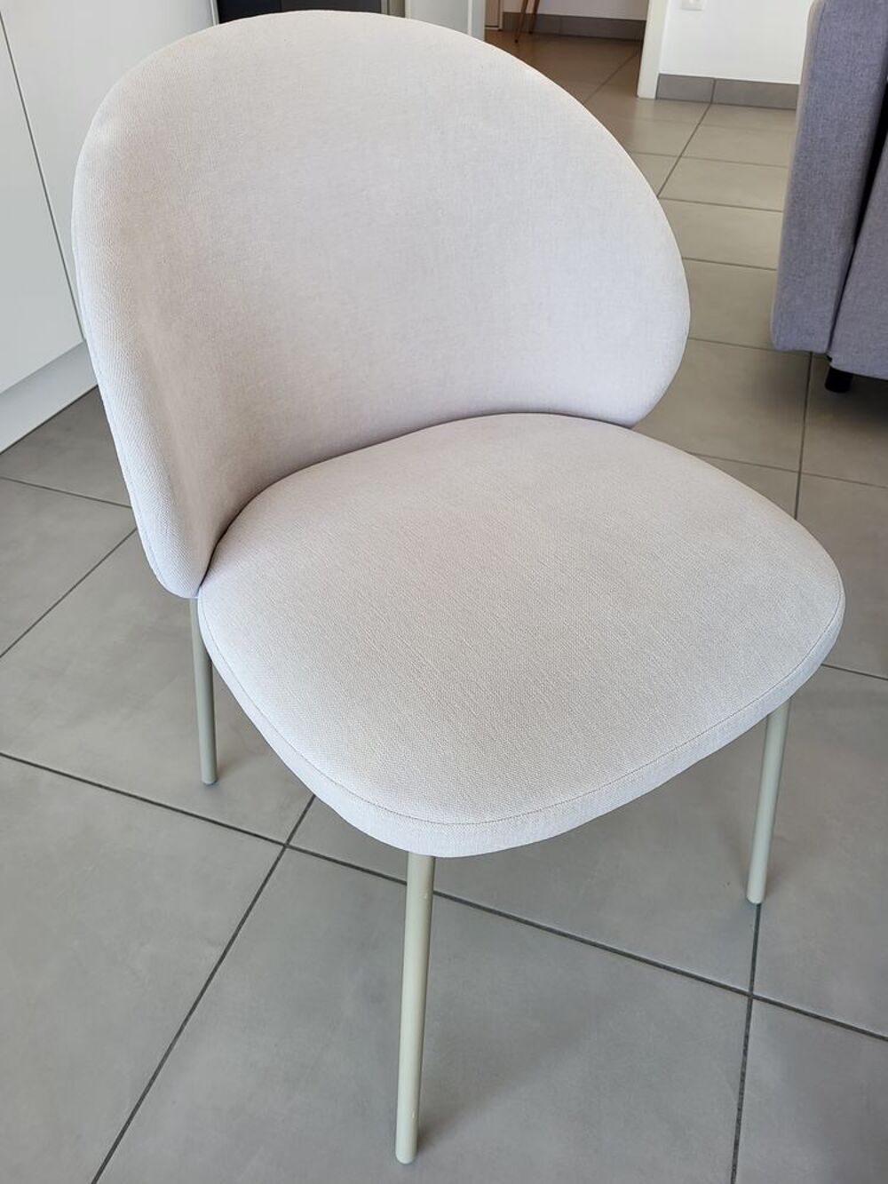 Table &amp; Chaises Meubles