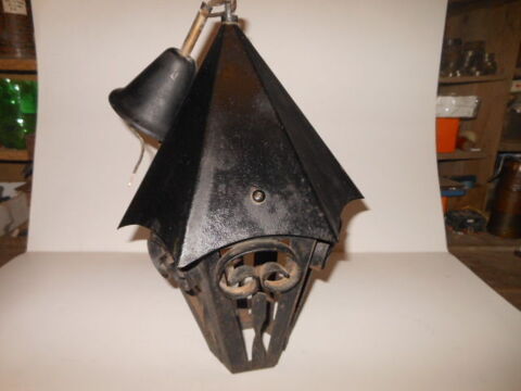 lanterne fer forg� pa71 9 Gr�zieu-la-Varenne (69)