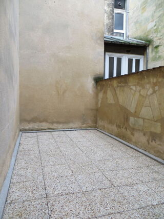  Appartement à louer 3 pièces 60 m²
