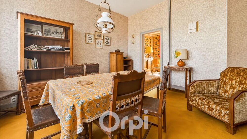 Vente Maison Maison familiale pleine de charme – 157 m² – 5 chambres – Jardin, garage et fort potentiel Saint sulpice lauriere