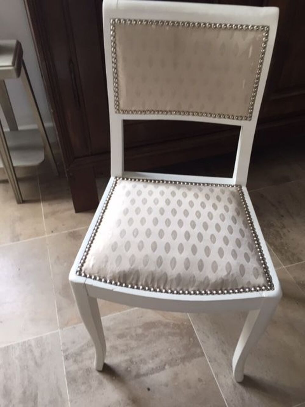  Lot de fauteuils bridge et deux chaises Meubles