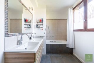  Maison � vendre 10 pi�ces 220 m�