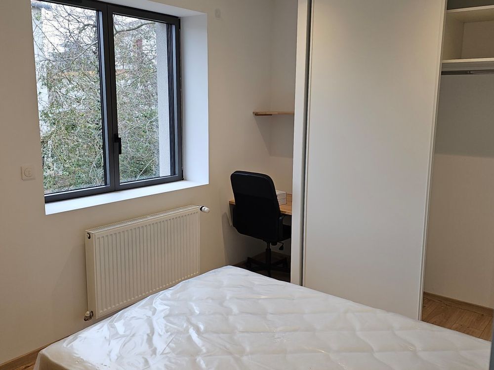 Maison a louer bron - 5 pièce(s) - 70 m2 - Surfyn