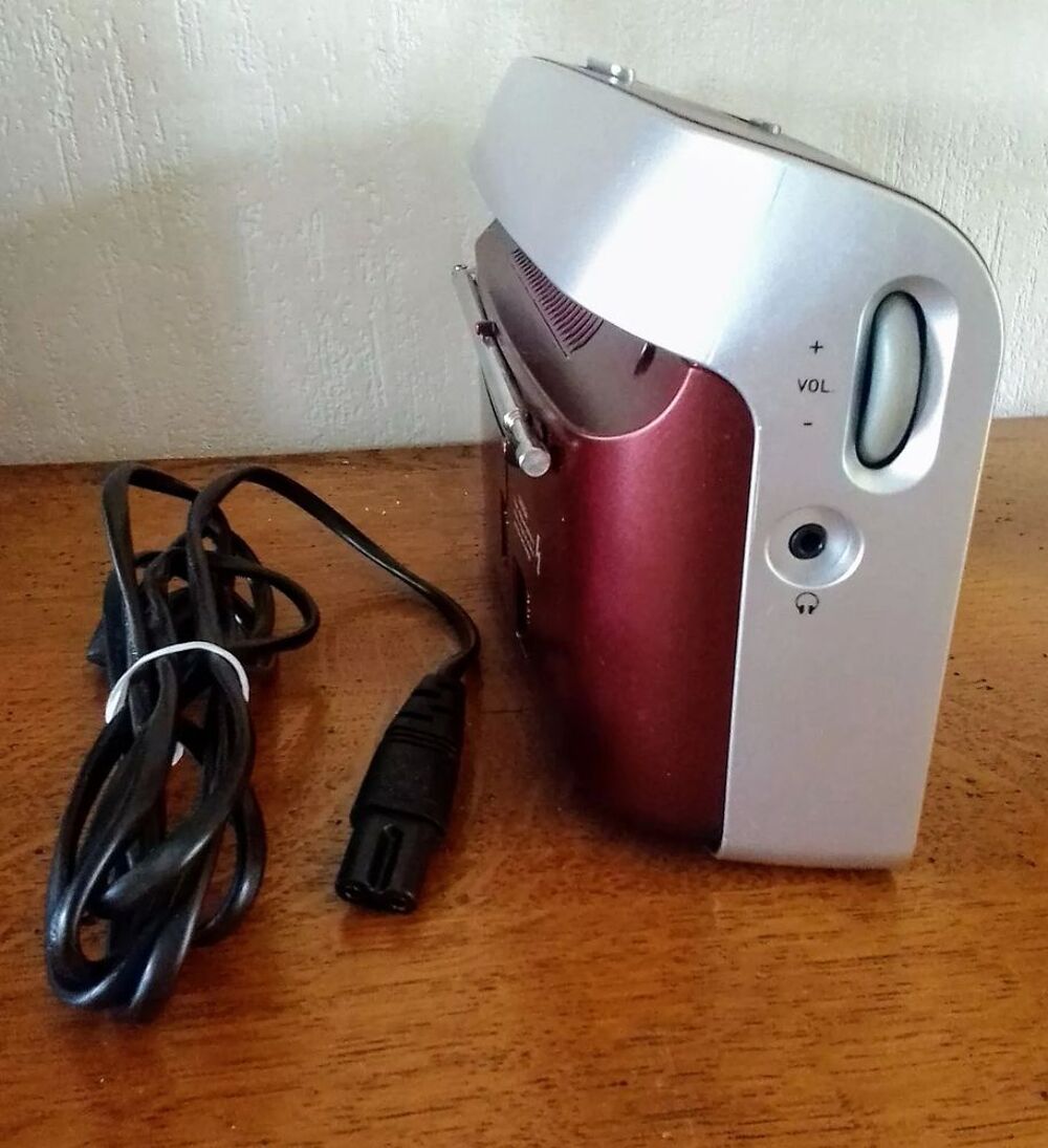 Radio Transistor Grundig MUSIC 60 FM AM Audio et hifi
