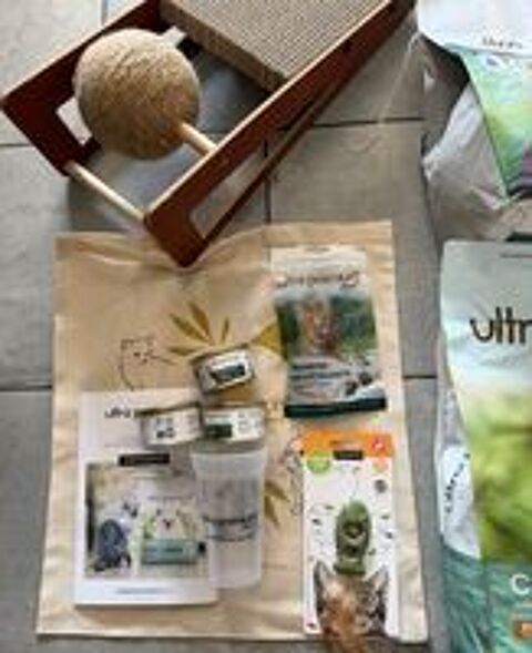   Pack  Ultra Premium ? croquettes, litière, pâtée & accessoir 