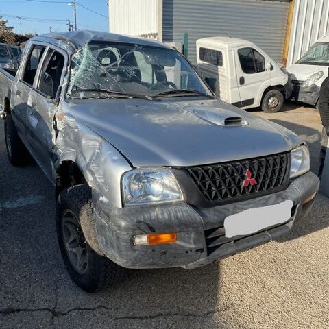 Pi&egrave;ces et &eacute;quipements Voiture Pi&egrave;ces et &eacute;quipements Voiture  occasion Gignac-la-Nerthe 13180