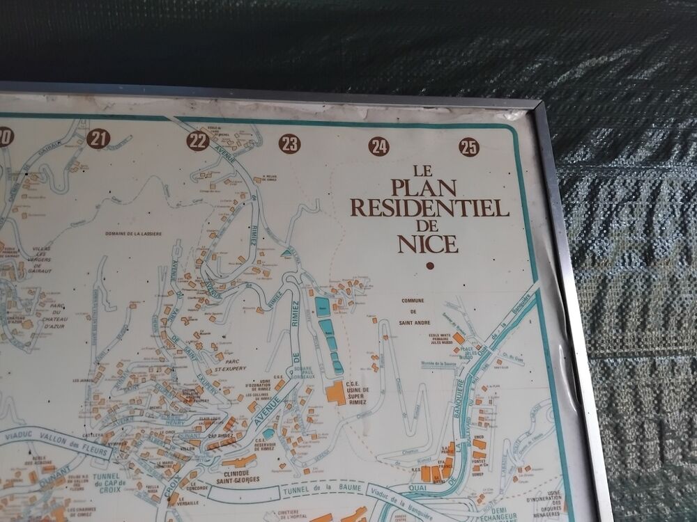 Carte r&eacute;sidentielle encadr&eacute;e Nice 