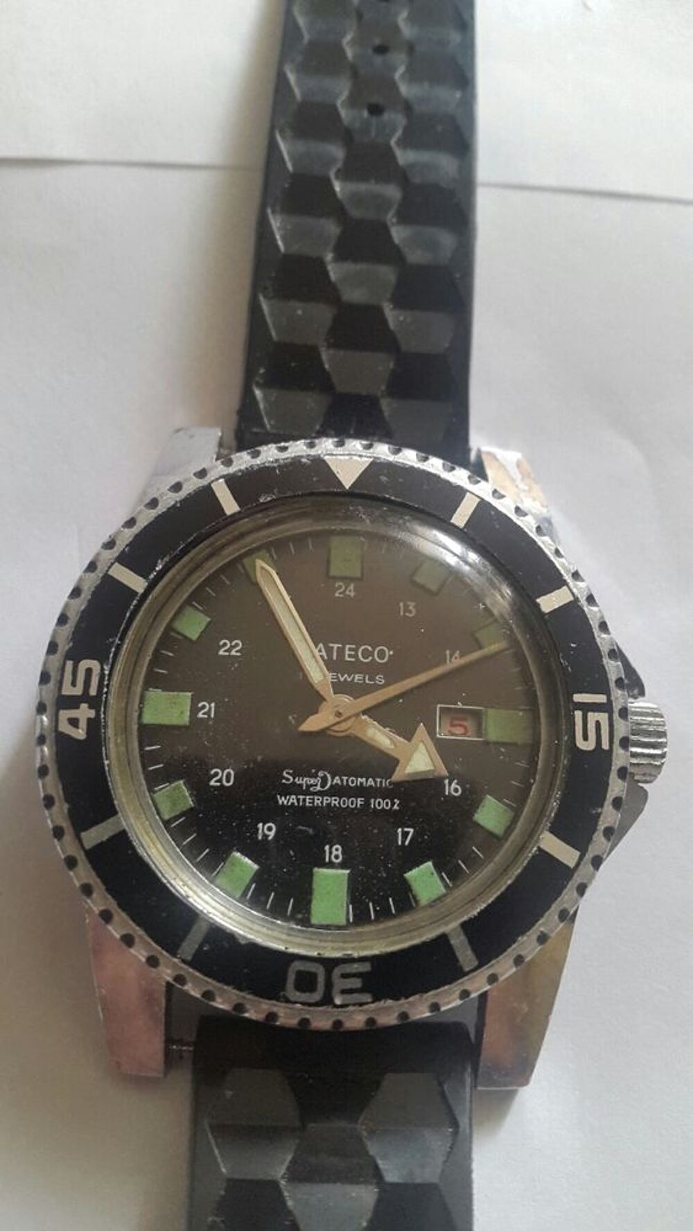 MONTRE DE PLONG&Eacute;E (SATECO) Bijoux et montres
