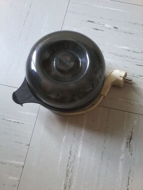 Cuit oeufs  �lectrique 3 Tourcoing (59)