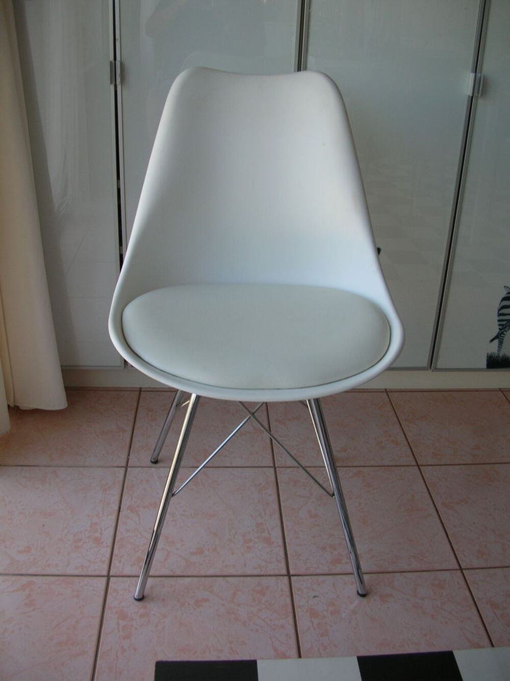 lot de 4 chaises Meubles