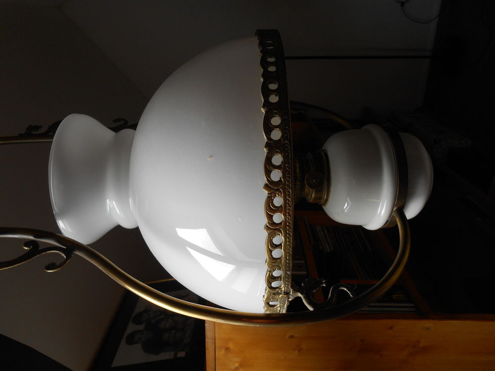suspension opaline Décoration