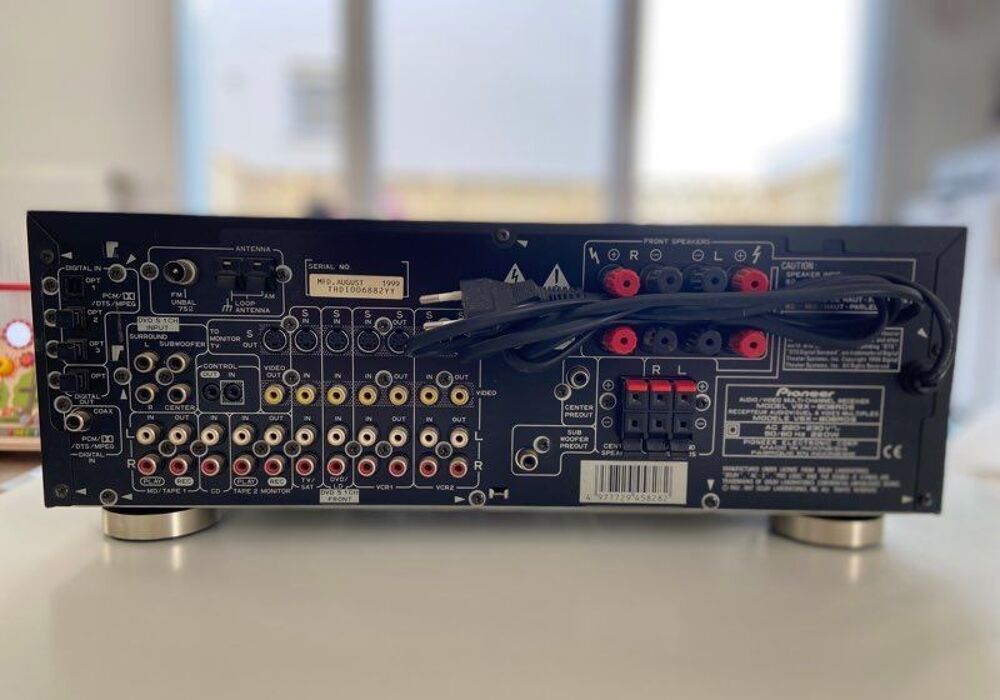 Amplificateur Pioneer VSX-808RDS Photos/Video/TV
