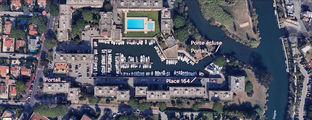 Location Parking/Garage de place de port ? 8,5 m × 3 m Mandelieu-la-napoule
