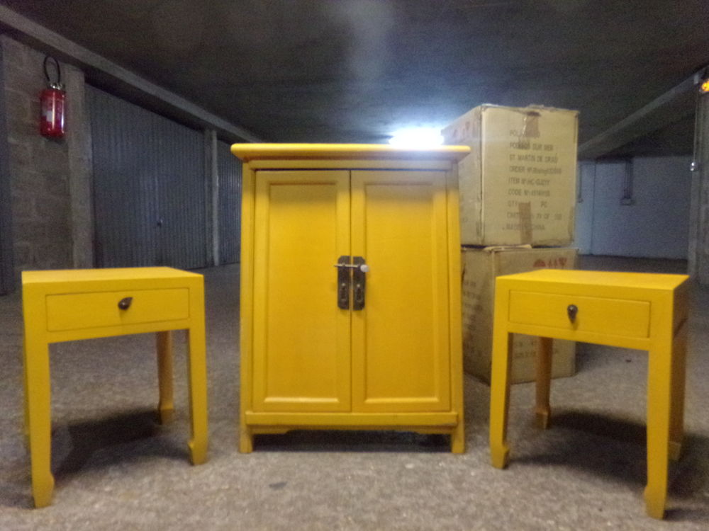 2 chevets, 1 console et 1 petite armoire MAISON DU MONDE Meubles