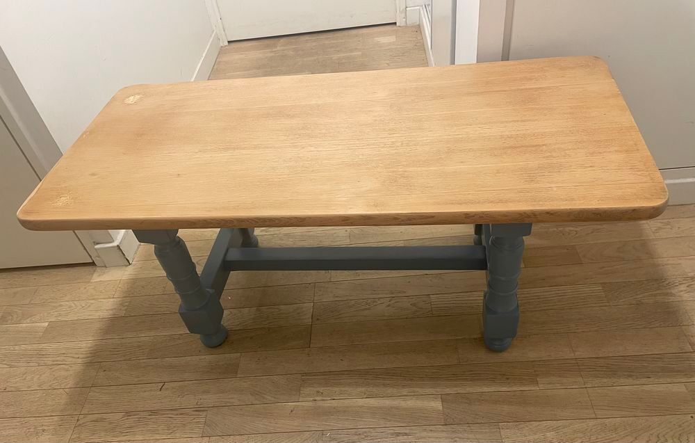 Table basse en bois massif Meubles