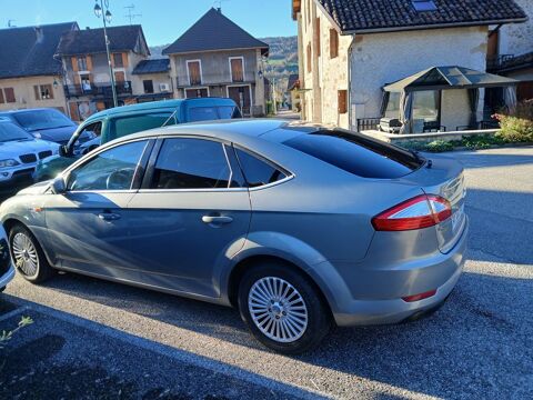 Ford mondeo 2.0 TDCi 140 DPF Ghia