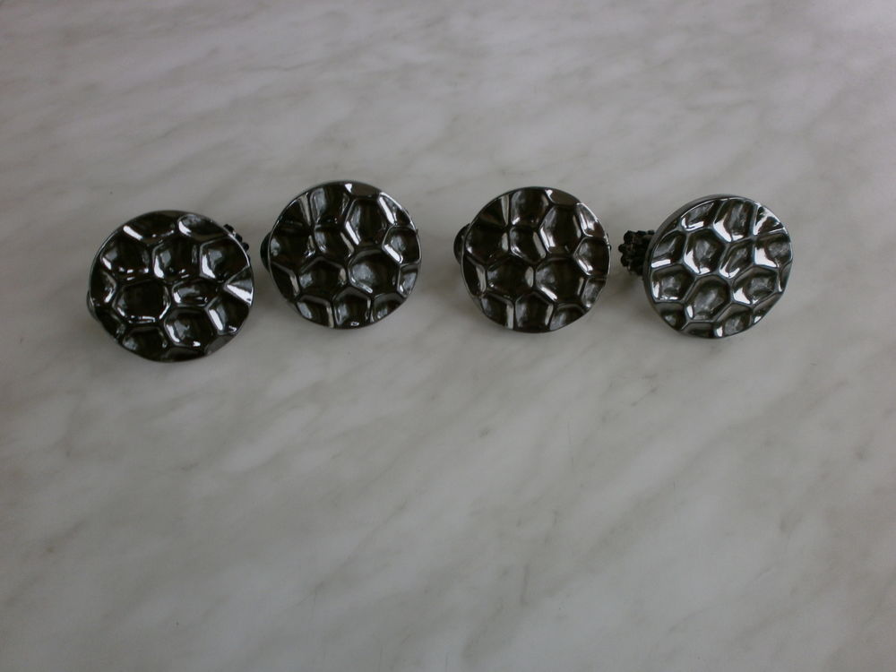 attaches rideaux lot de 4 prix 5€ Décoration