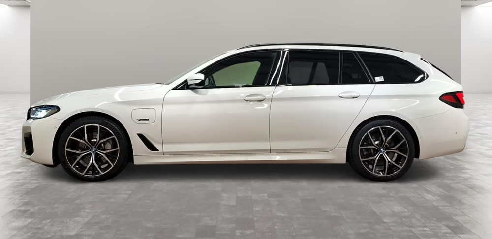 S&eacute;rie 5 Touring 530e TwinPower Turbo 292 ch BVA8 M Sport 2022 occasion 59000 Lille