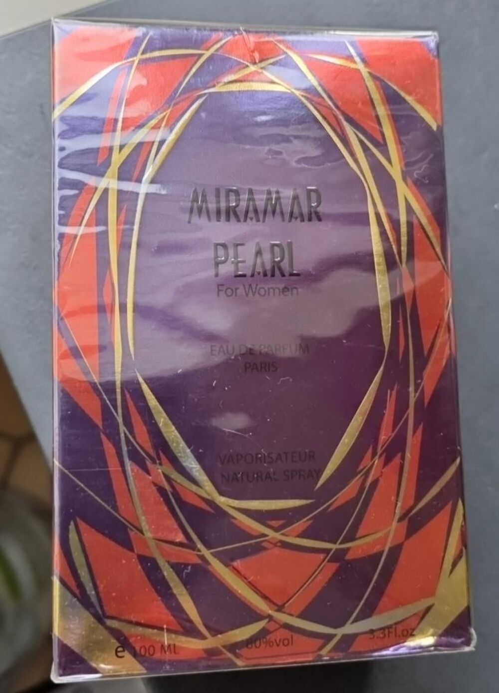 Eau de parfum femme neuf 100ml Vêtements