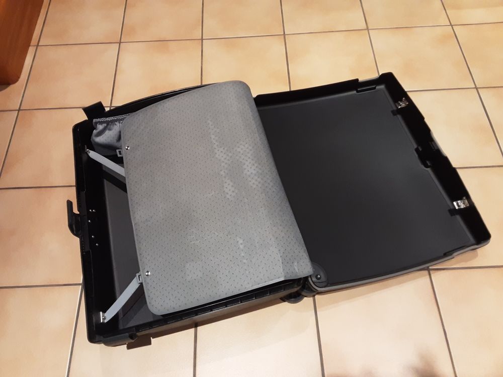 Valises coques Maroquinerie