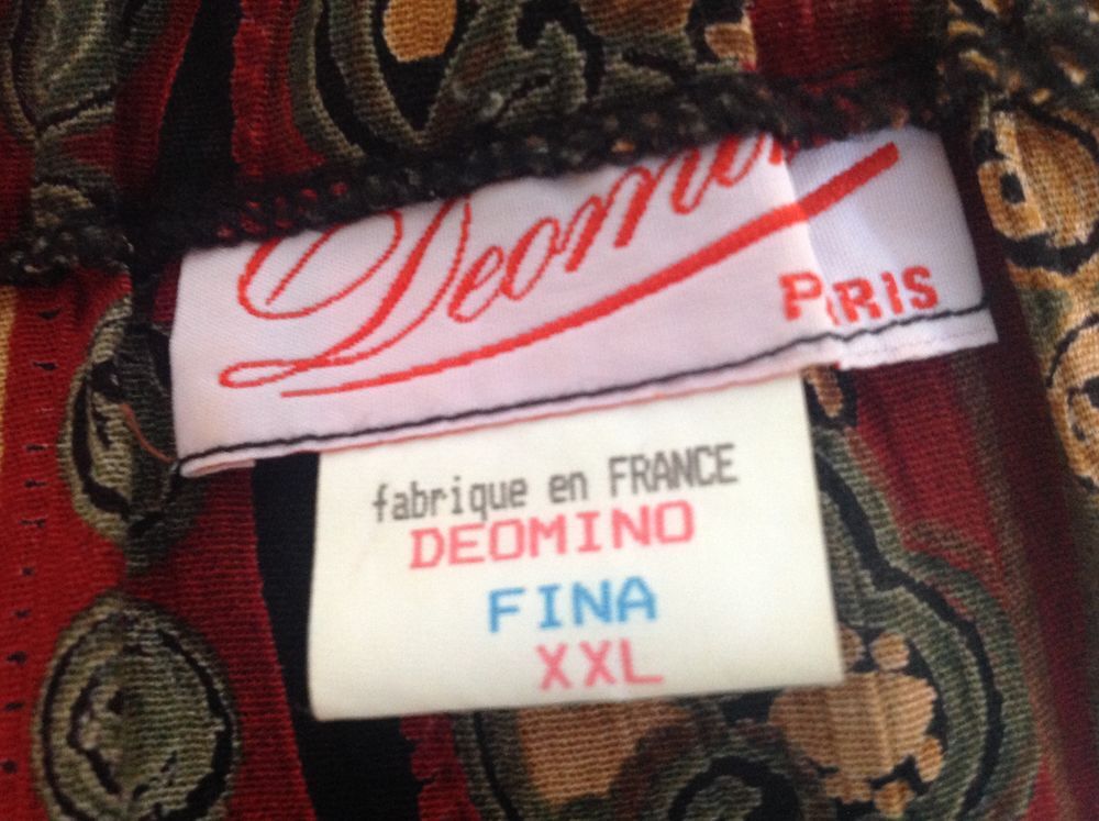 ENSEMBLE CHEMISE &amp; ROBE TAILLE XXL EN TRES BON ETAT Vêtements