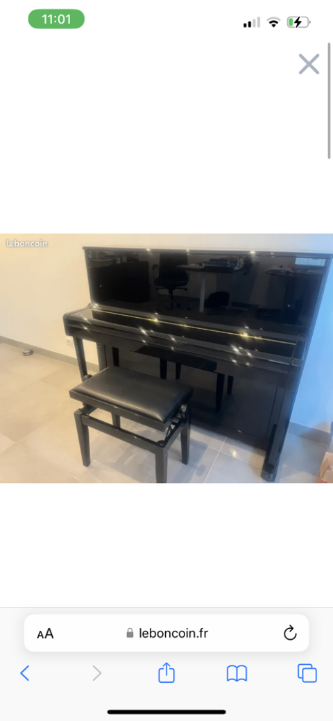 Piano droit Petrof noir laqué 8500 Lexy (54)
