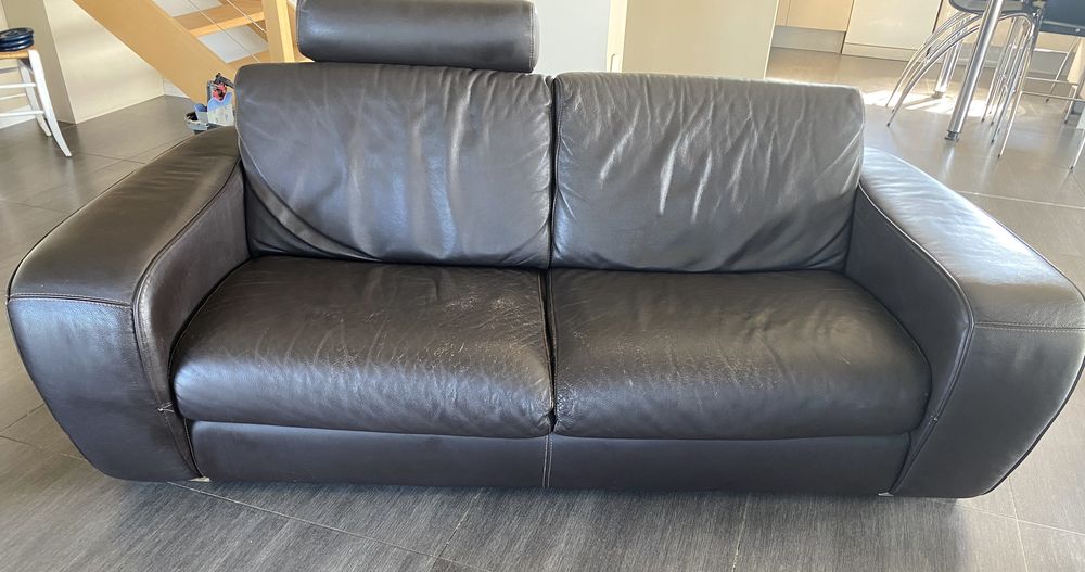 lot canap&eacute;s cuir 2 et 3 places Meubles