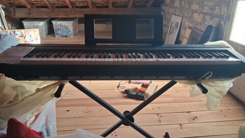 Synthétiseur piano Yamaha Blaye (33)