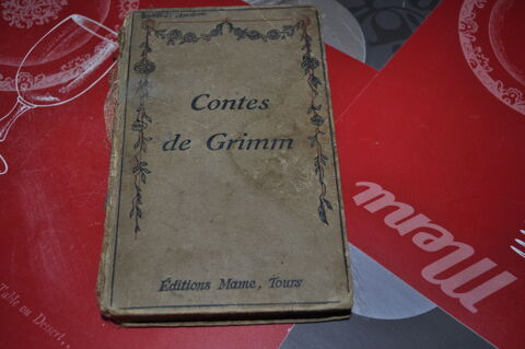Livre ancien des  Contes de Grimm  30 Perreuil (71)