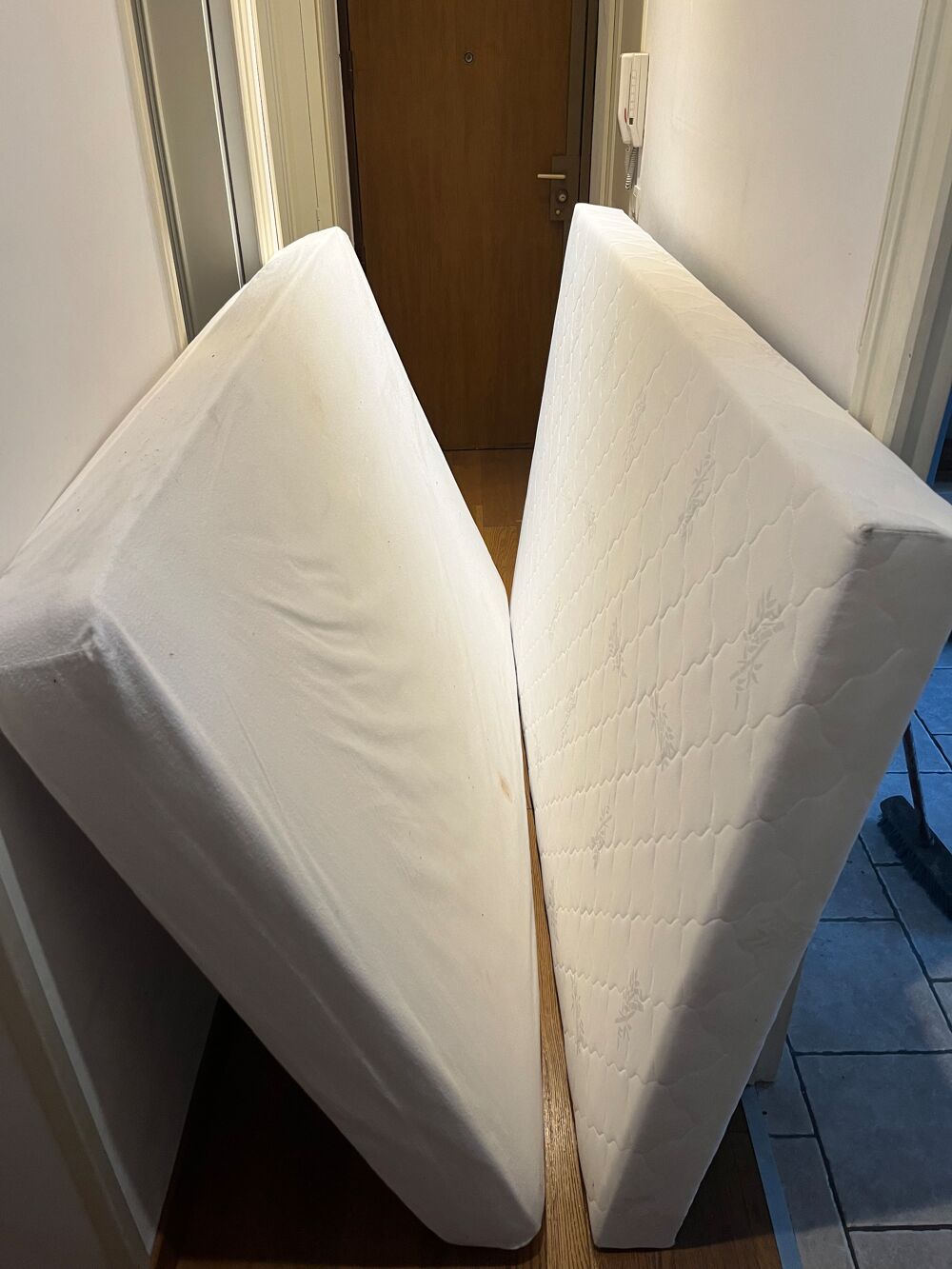 matelas et sommier 140x190 Meubles