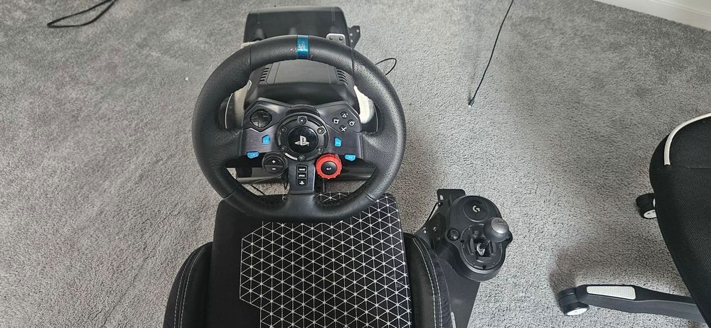 Si&egrave;ge Playseat complet ps5 ps4 Consoles et jeux vidos