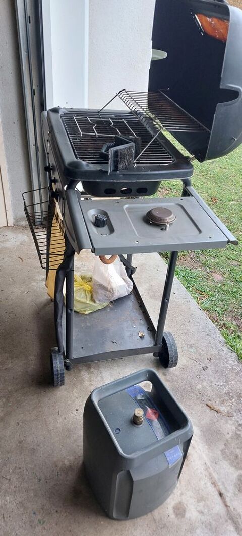 Barbecue � gaz 40 B�ziers (34)