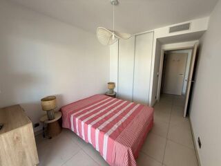  Appartement à louer 4 pièces 104 m²