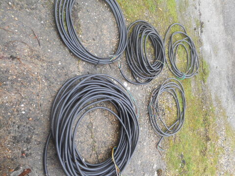 plusieurs C�ble �lectrique 5 X 16 mm2 en cuivre en bon �tat. 7 Saran (45)