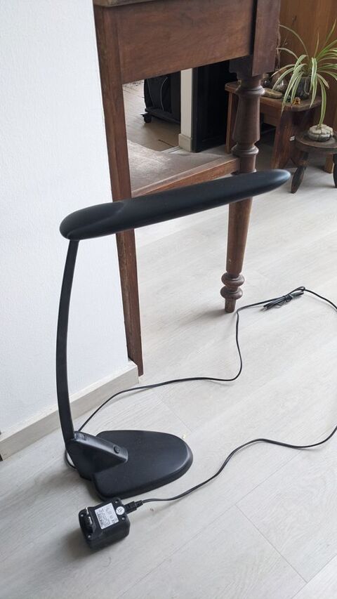 Lampe de bureau Poitiers (86)
