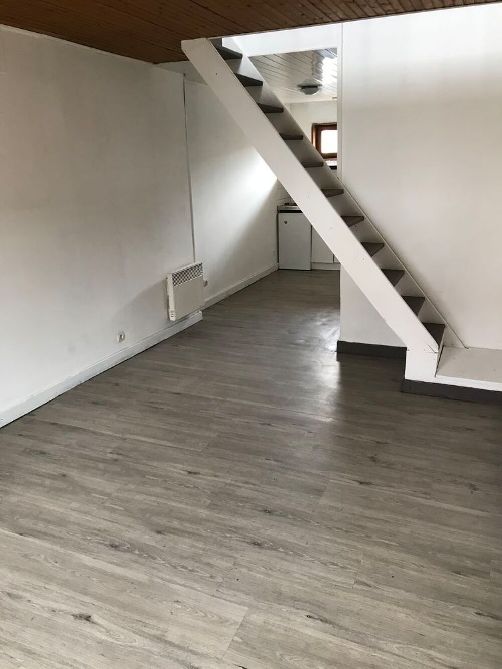 Location Appartement Appartement  F2 - VALENCIENNES - Proche A2 et A3 Valenciennes