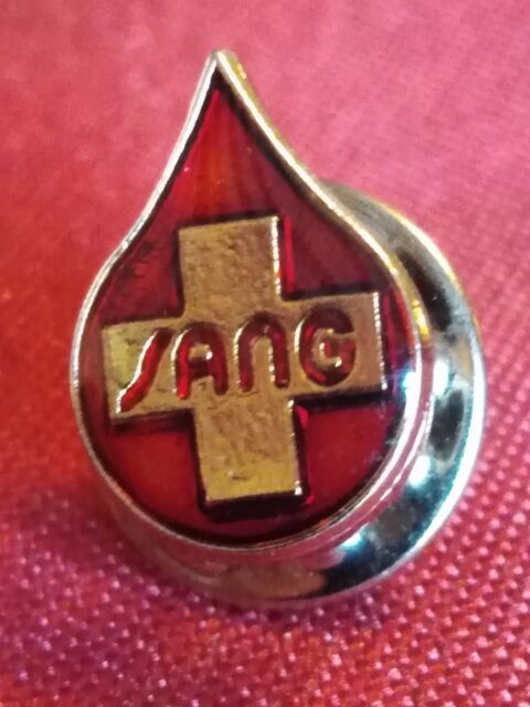 Pin's sang  2 Avermes (03)