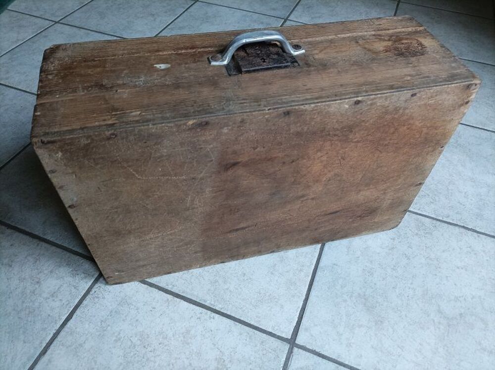 Valise boite bois massif patin&eacute; malle Rangement Serrure dp 0 Décoration
