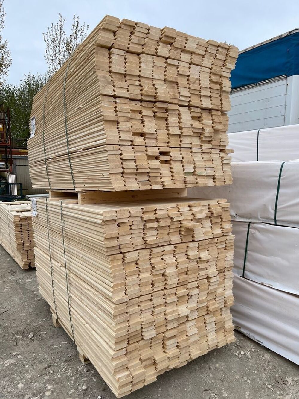 Lames &agrave; volet en SAPIN - GROS ARRIVAGE !! - construire son volet aux bonnes dimensions ! Bricolage
